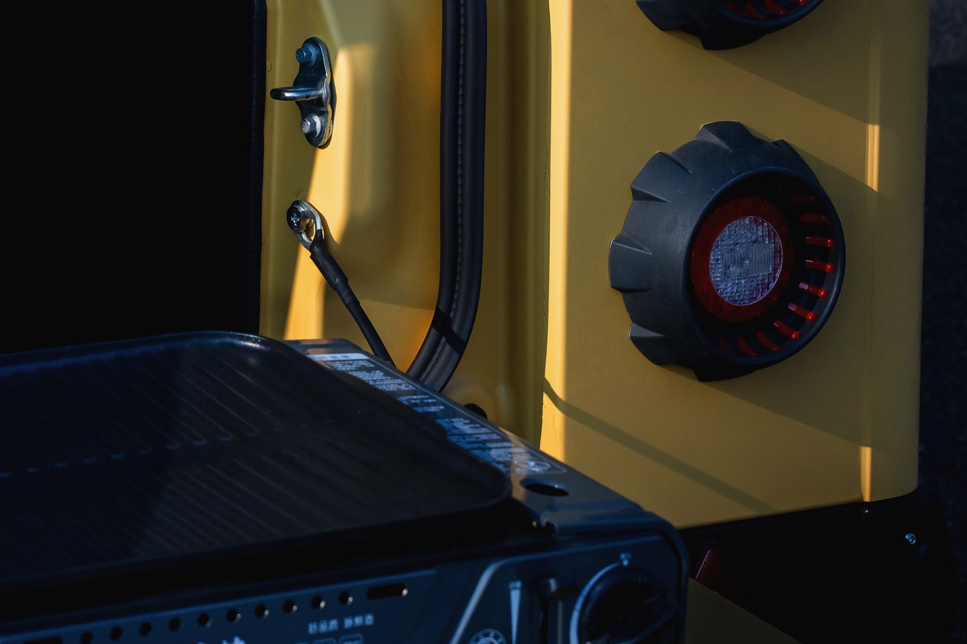 Veteran-350_interior-4